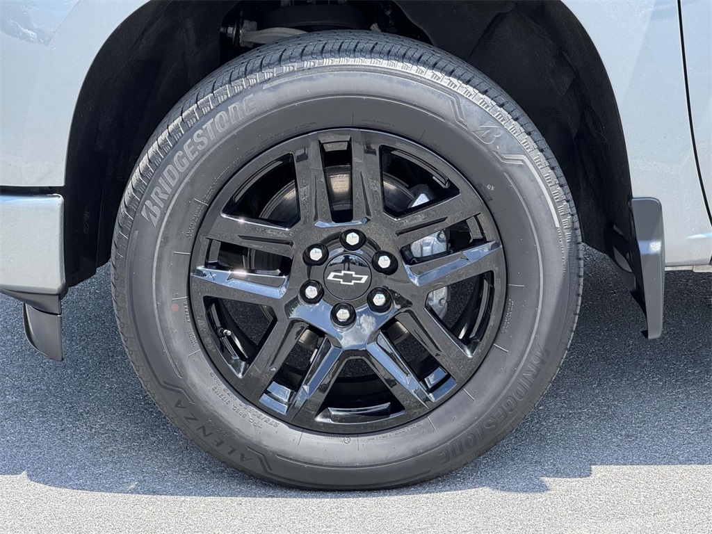 Vehicle image 9 of 30