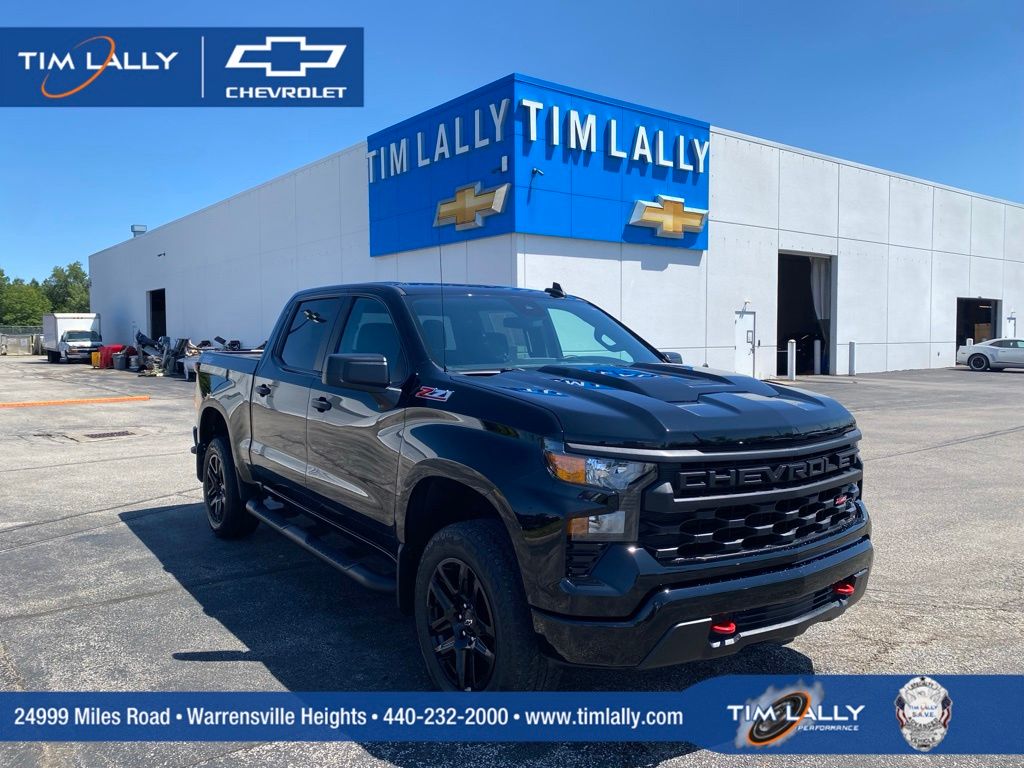 2023 Chevrolet Silverado 1500 Custom Trail Boss Image 3 of 29