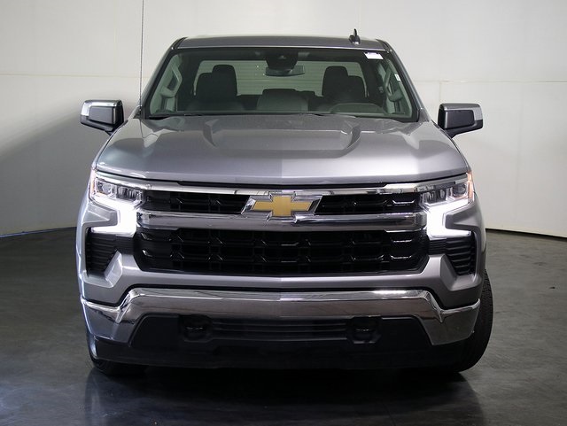 2023 Chevrolet Silverado 1500 LT Image 2 of 35