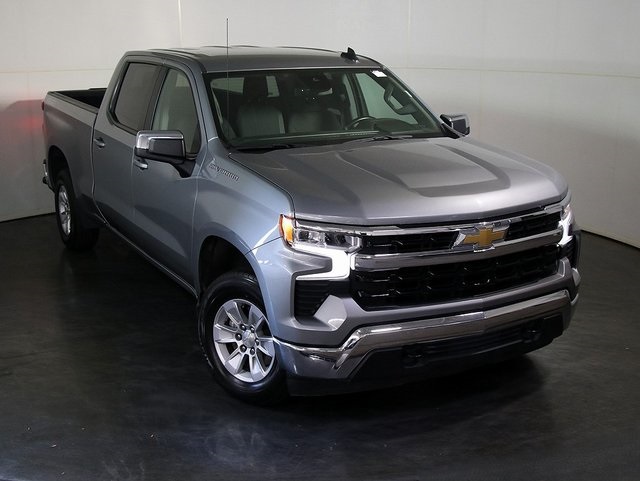 2023 Chevrolet Silverado 1500 LT Image 3 of 35