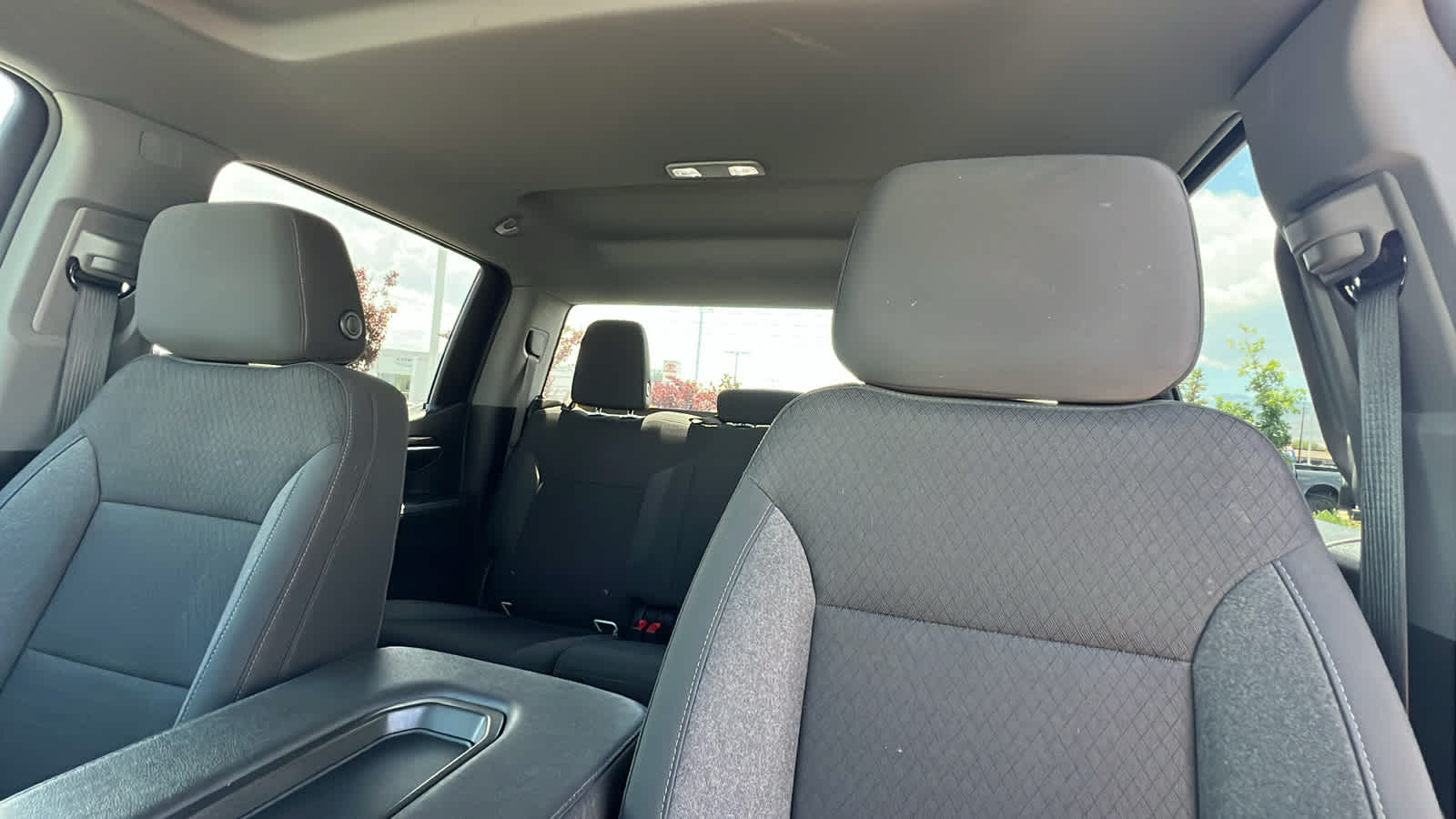 2023 Chevrolet Silverado 1500 LT Image 11 of 31