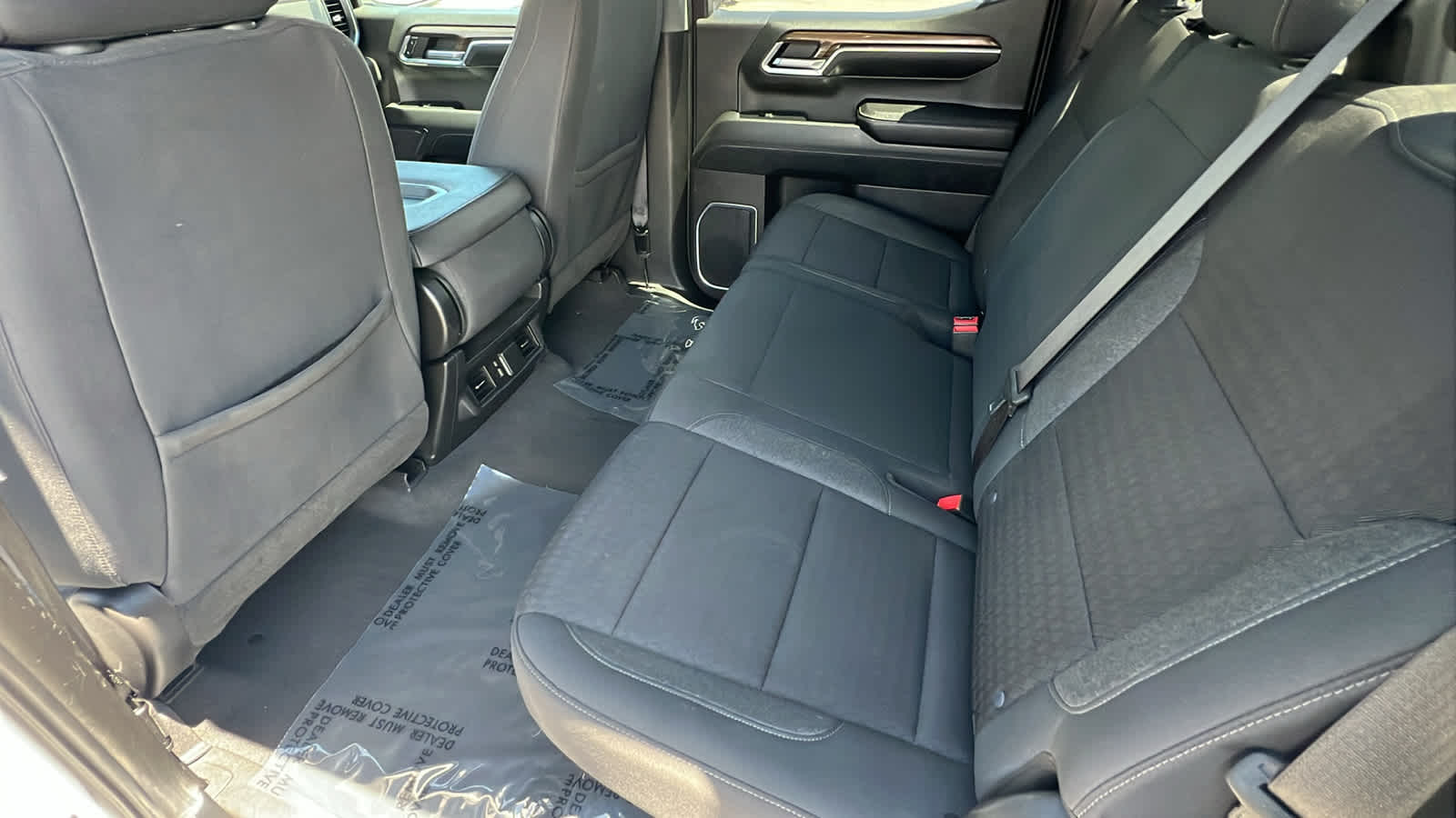 2023 Chevrolet Silverado 1500 LT Image 24 of 31