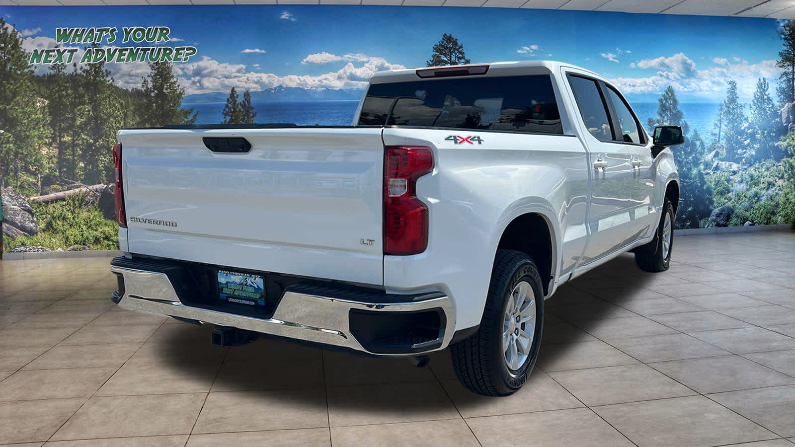 2023 Chevrolet Silverado 1500 LT Image 5 of 31