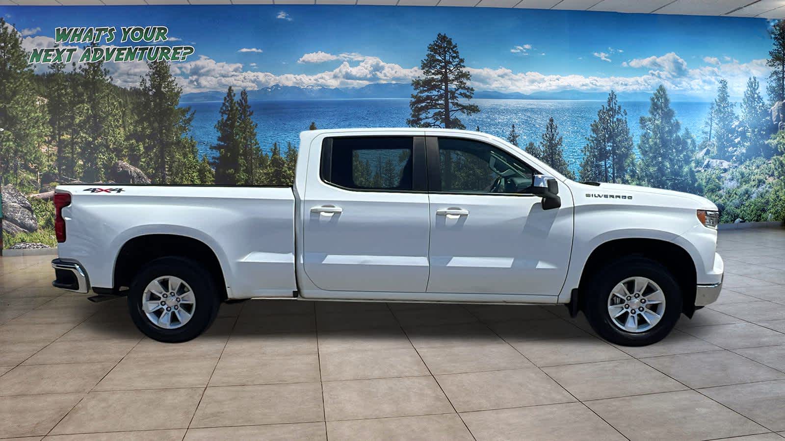 2023 Chevrolet Silverado 1500 LT Image 4 of 31