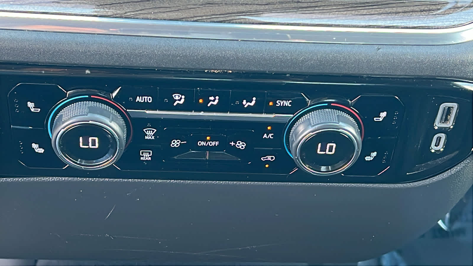 2023 Chevrolet Silverado 1500 LT Image 14 of 31