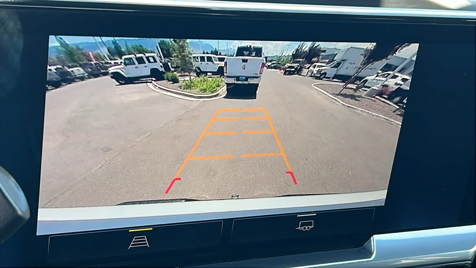 2023 Chevrolet Silverado 1500 LT Image 16 of 31