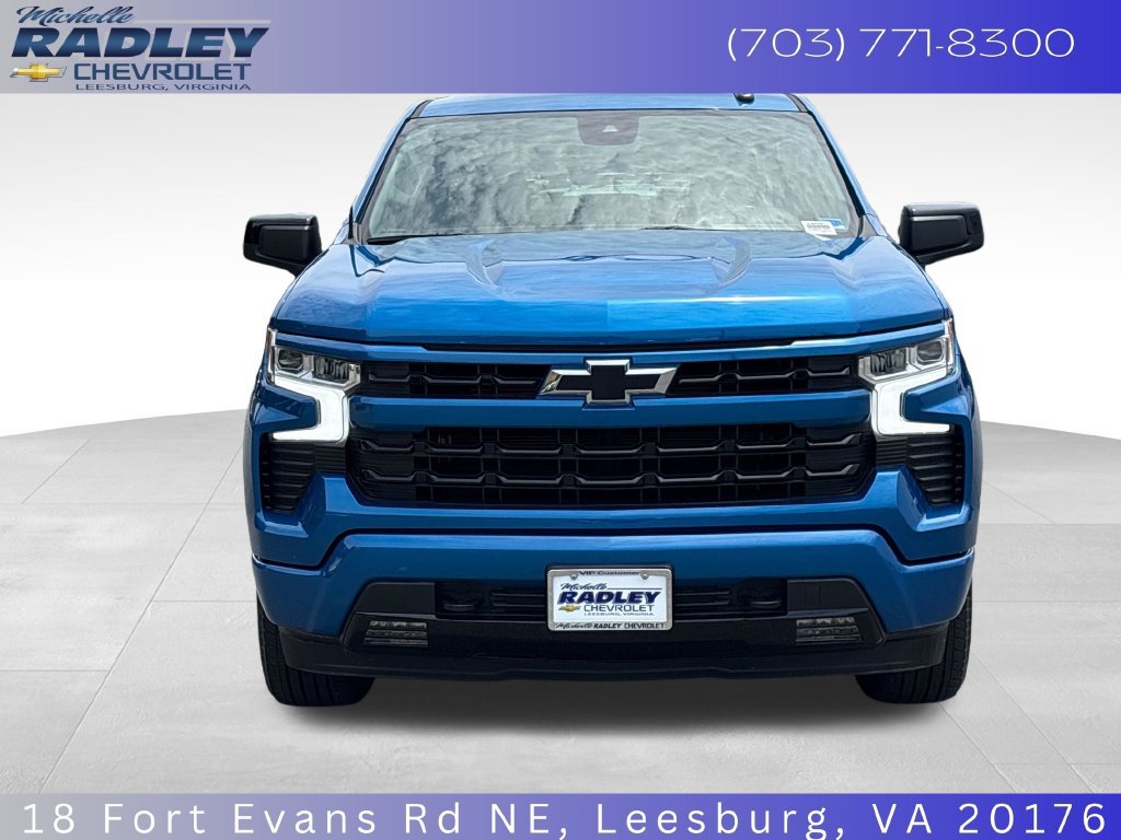 2023 Chevrolet Silverado 1500 RST Image 2 of 22