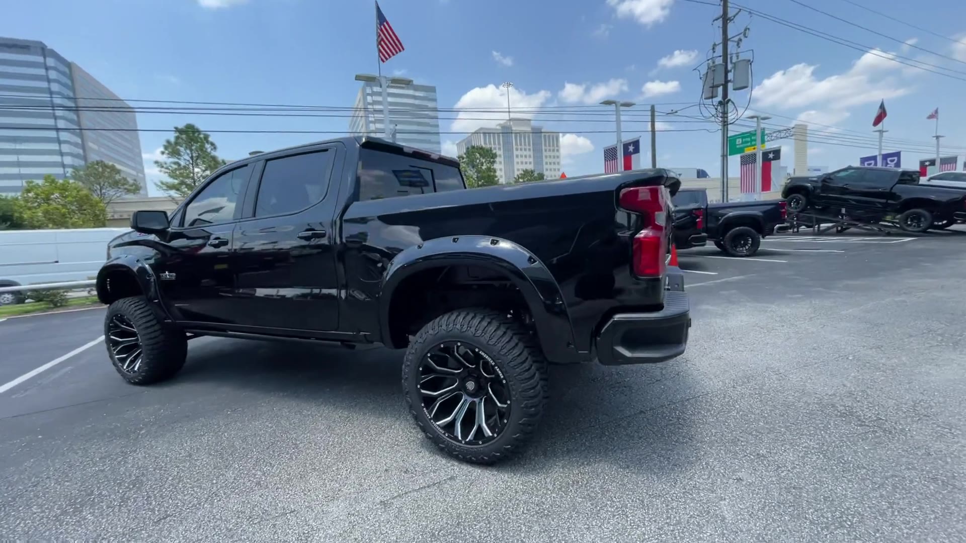 Vehicle image 42 of 68