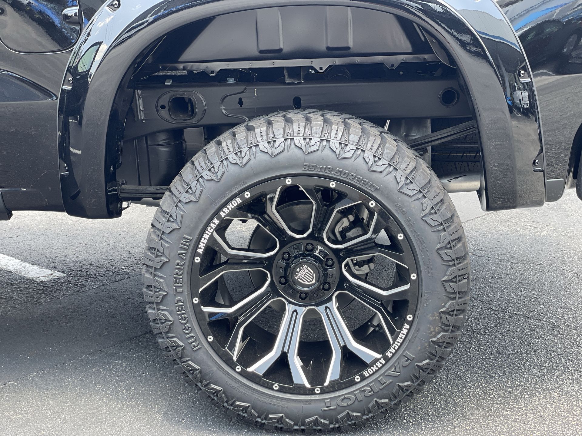 Vehicle image 67 of 68