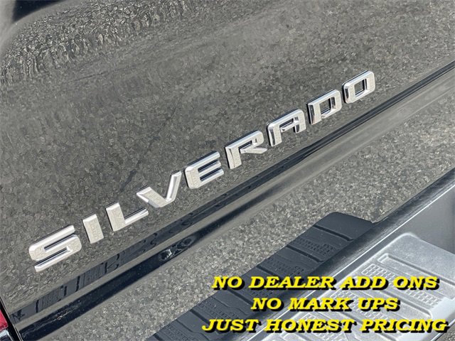 Vehicle image 39 of 68