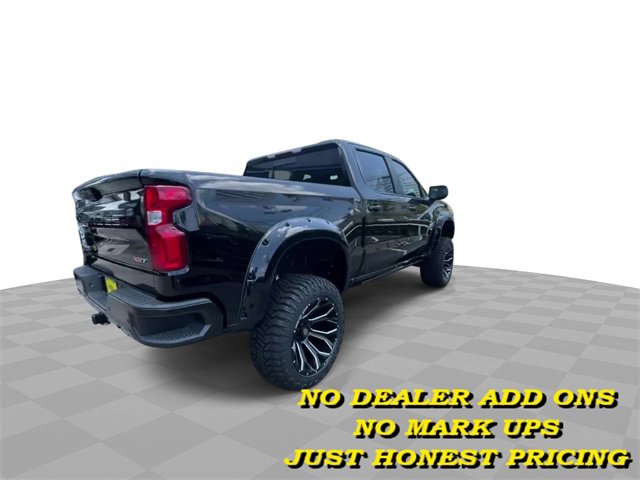 Vehicle image 13 of 68