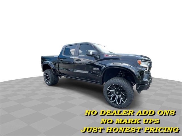 Vehicle image 10 of 68