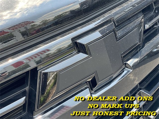 Vehicle image 38 of 68