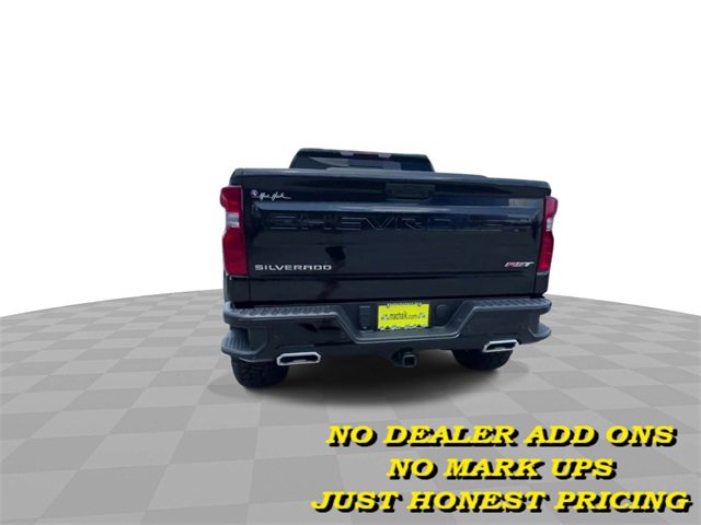 Vehicle image 14 of 68