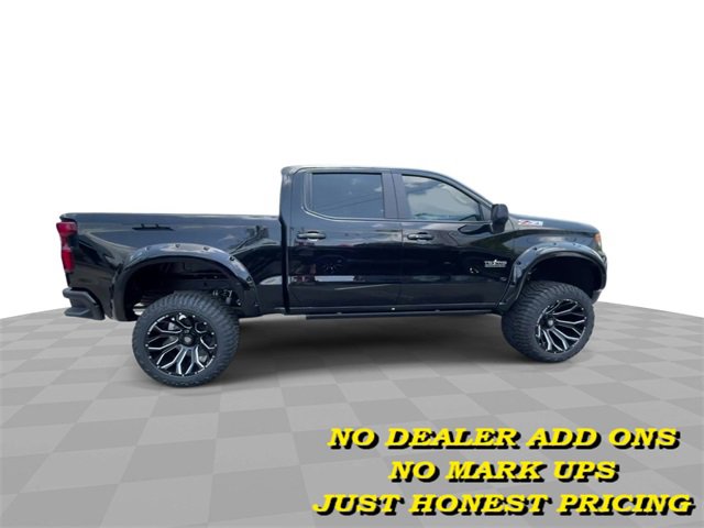 Vehicle image 12 of 68