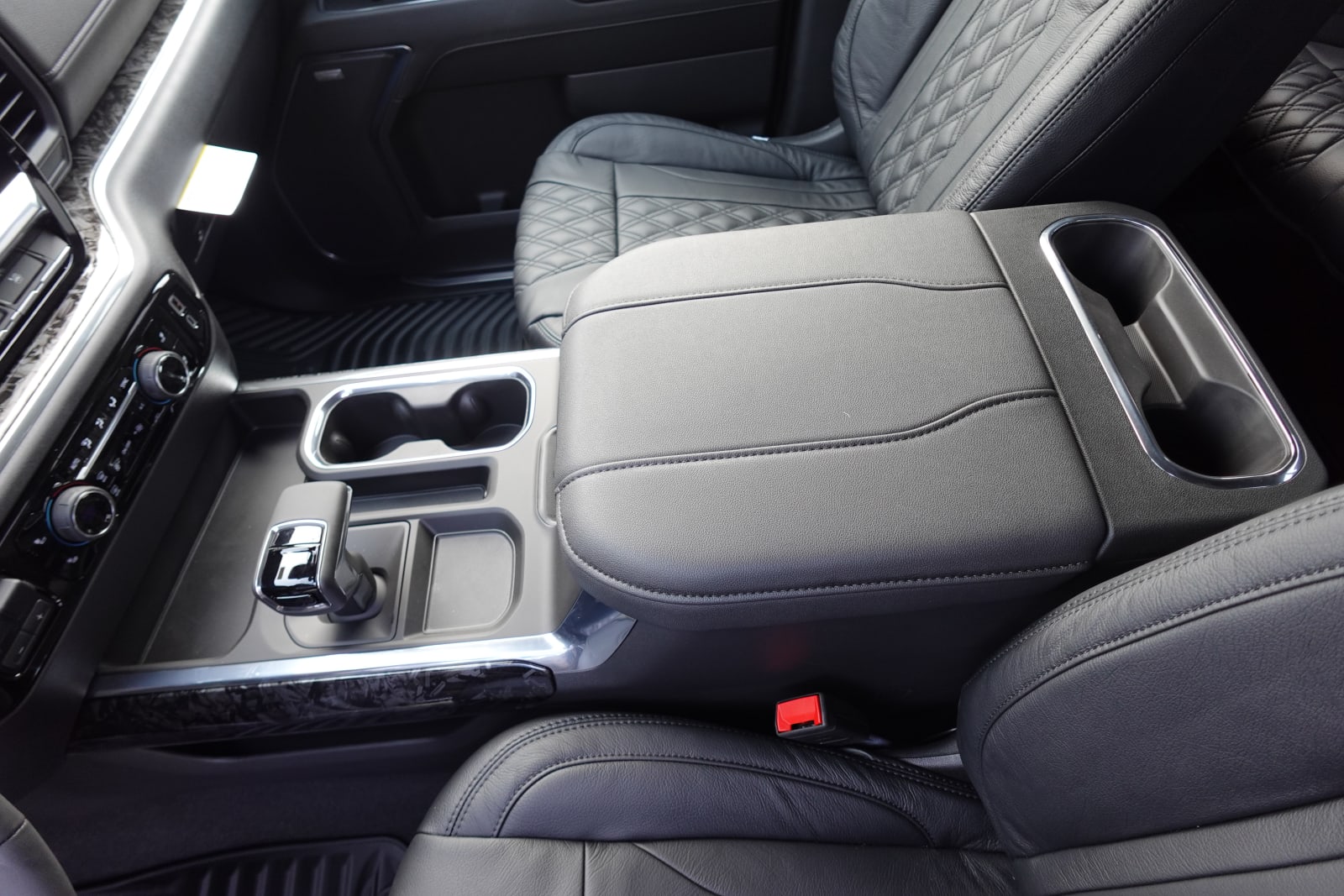 2023 Chevrolet Silverado 1500 RST Image 30 of 45