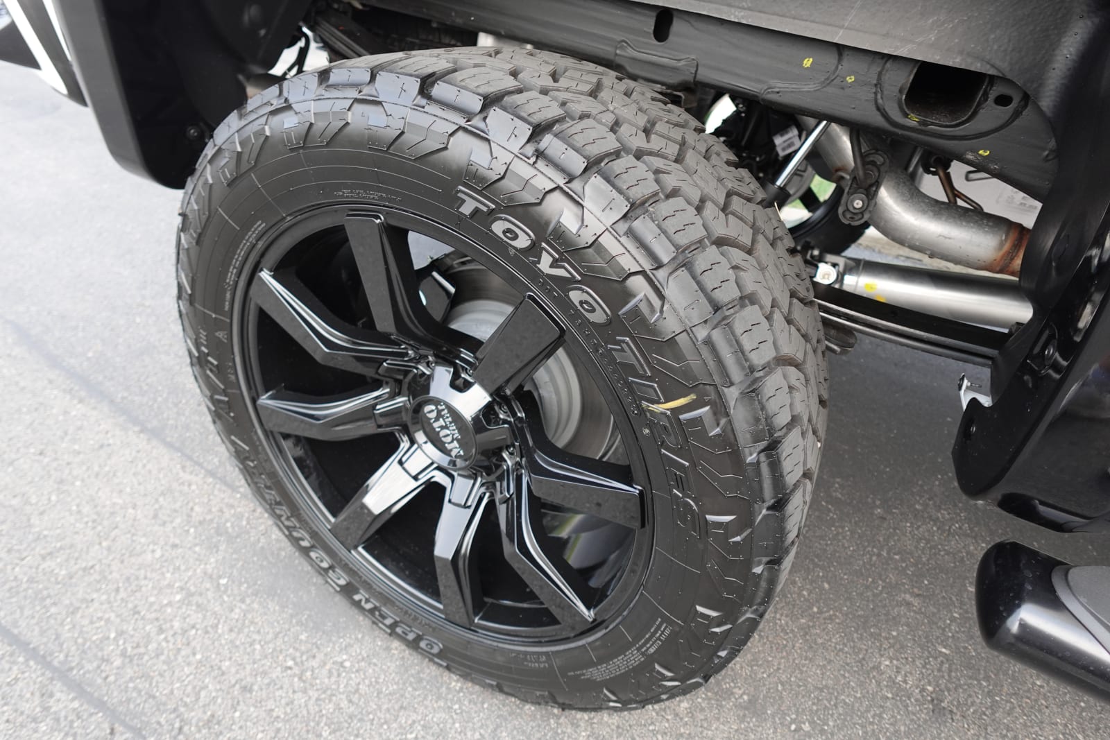 2023 Chevrolet Silverado 1500 RST Image 12 of 45