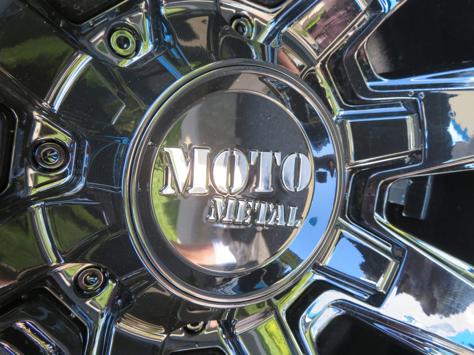 2023 Chevrolet Silverado 1500 RST Image 42 of 47