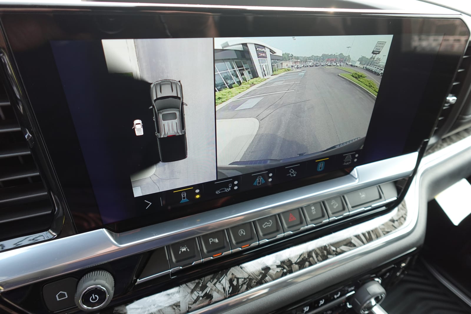 2023 Chevrolet Silverado 1500 RST Image 26 of 47