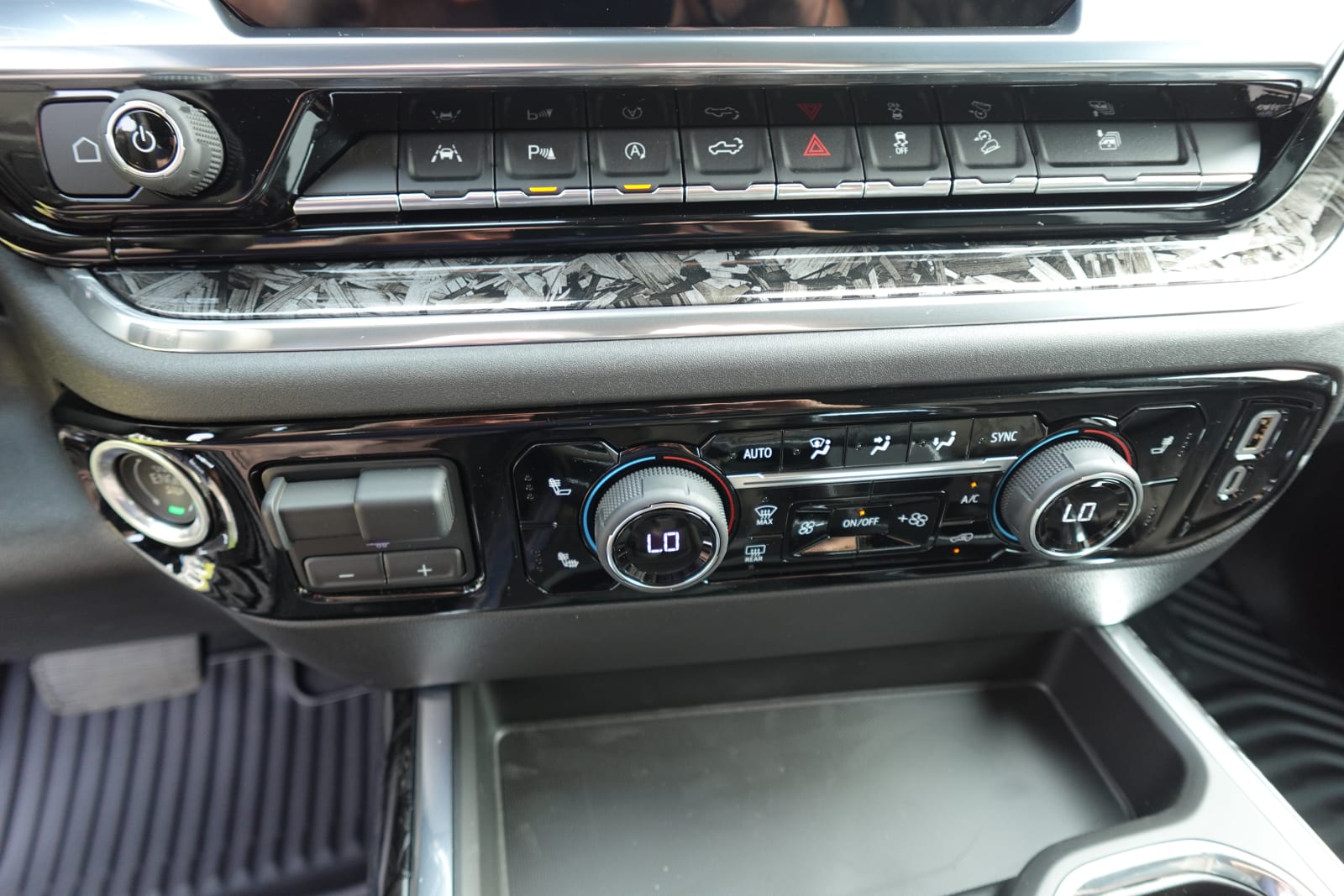 2023 Chevrolet Silverado 1500 RST Image 39 of 47