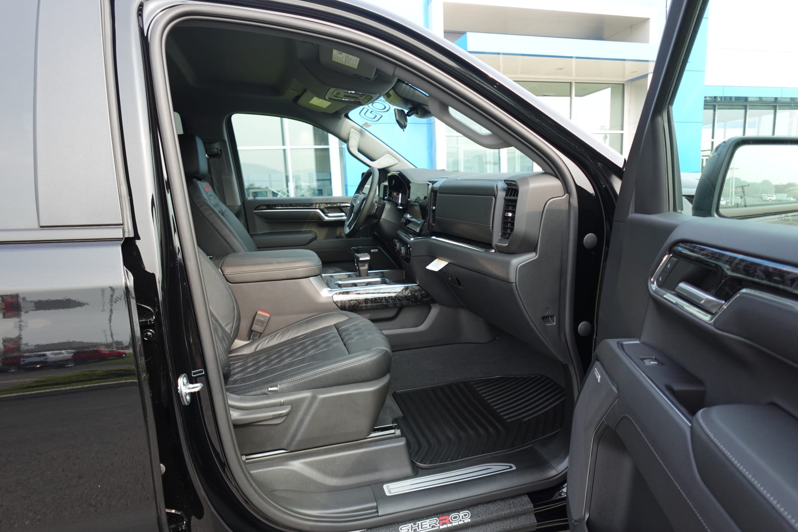 2023 Chevrolet Silverado 1500 RST Image 19 of 47