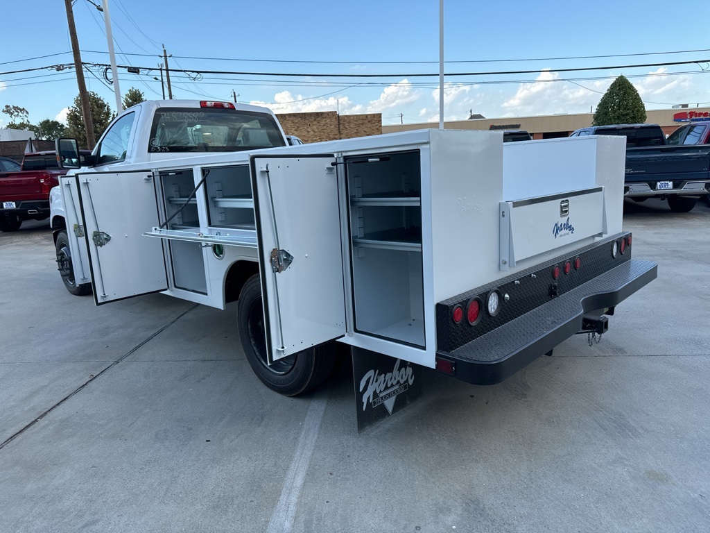Vehicle image 5 of 15