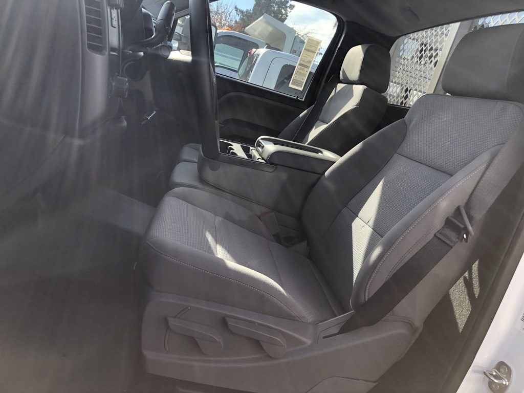 Vehicle image 18 of 18