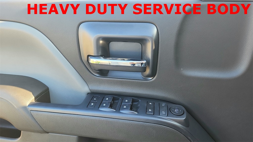 Vehicle image 16 of 27