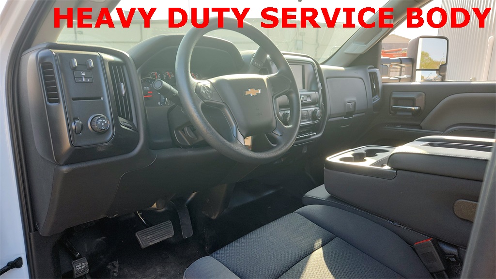 Vehicle image 9 of 27