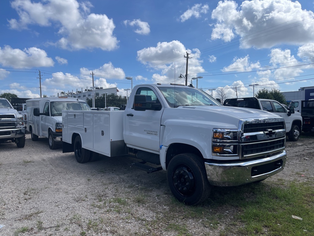 Vehicle image 6 of 14