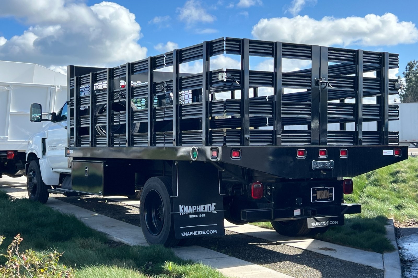 2023 Chevrolet Silverado MD Work Truck Image 8 of 32
