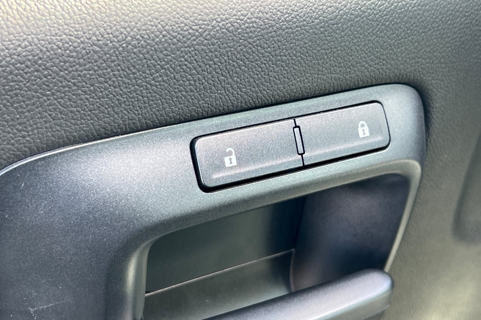 2023 Chevrolet Silverado MD Work Truck Image 11 of 32