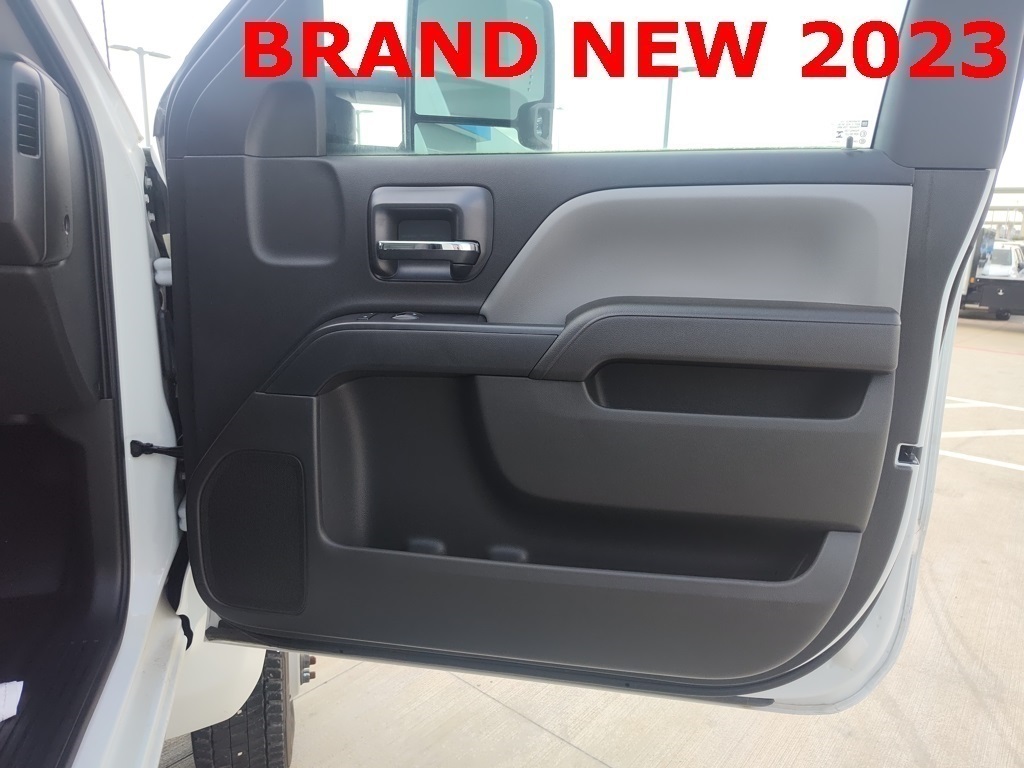 Vehicle image 21 of 21