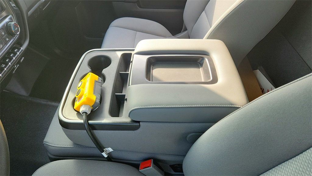 Vehicle image 11 of 22