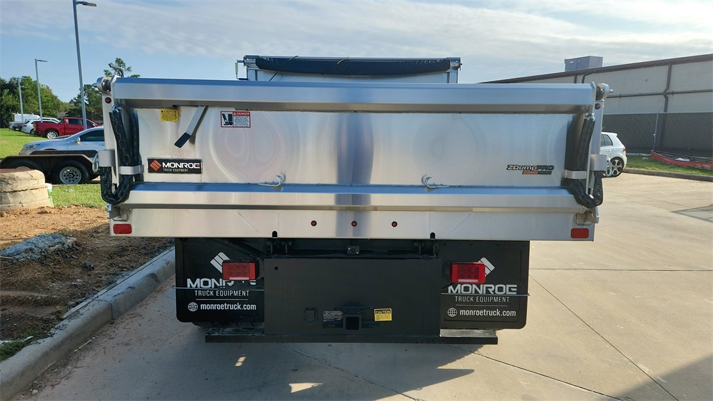 Vehicle image 12 of 22