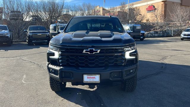 Vehicle image 2 of 34