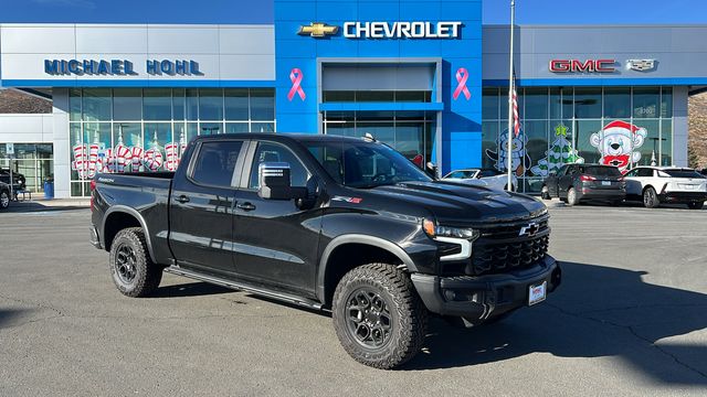 Vehicle image 3 of 34