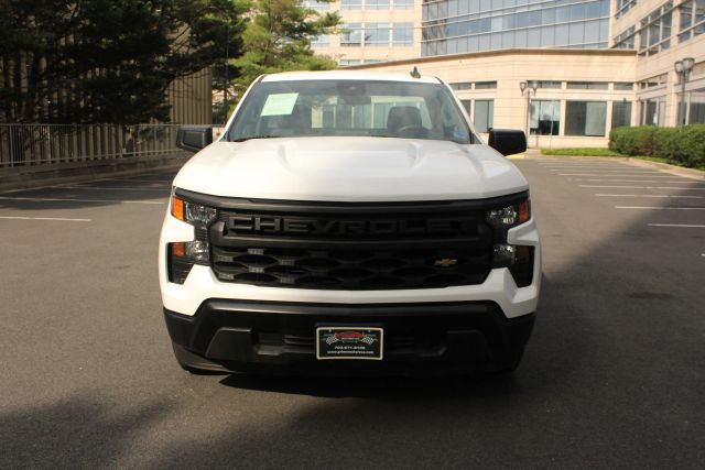 2023 Chevrolet Silverado 1500 Work Truck Image 2 of 24