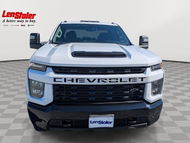 2023 Chevrolet Silverado 2500HD Custom Image 2 of 25