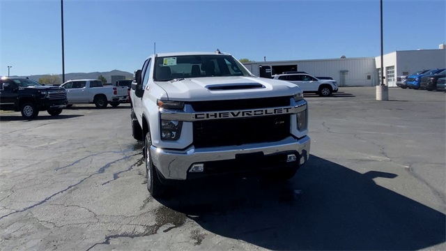 Vehicle image 3 of 10