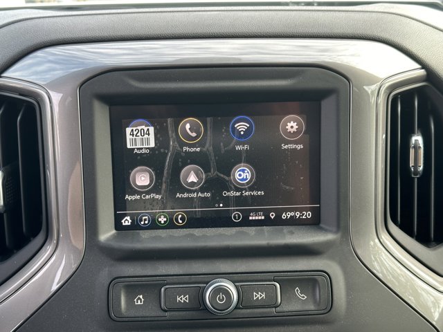 Vehicle image 29 of 33