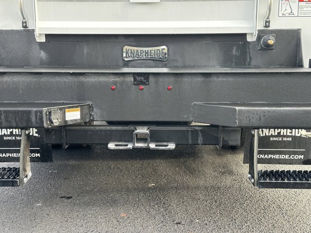 Vehicle image 14 of 33