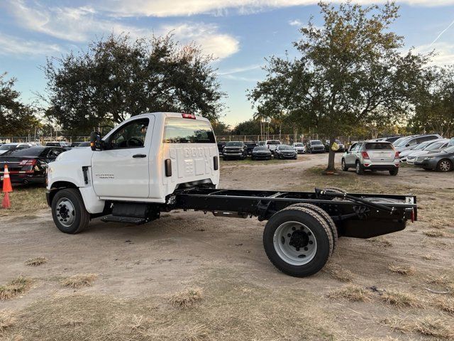 2023 Chevrolet Silverado MD Work Truck Image 3 of 11