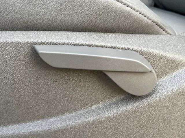 2023 Chevrolet Silverado MD Work Truck Image 6 of 11