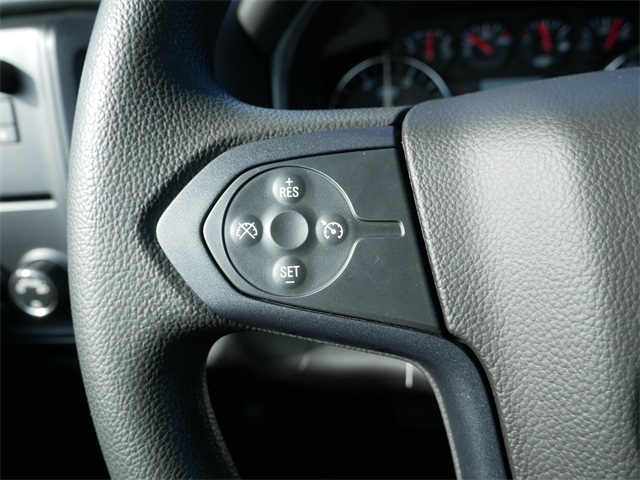 Vehicle image 17 of 20
