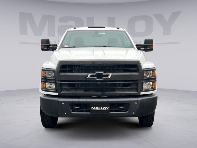 2023 Chevrolet Silverado MD Work Truck Image 2 of 26