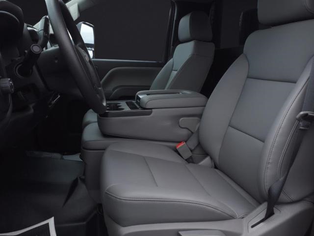 Vehicle image 7 of 13