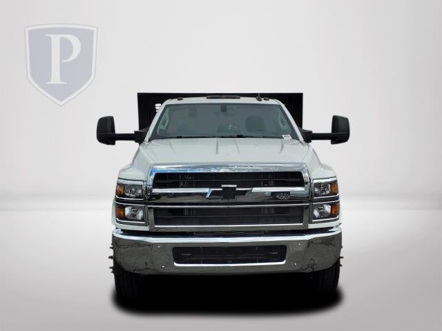 Vehicle image 2 of 13