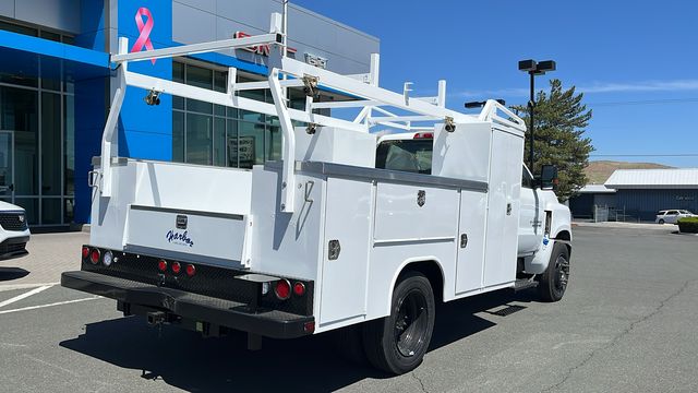 Vehicle image 5 of 51