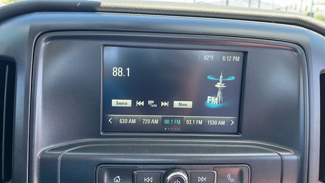 Vehicle image 44 of 51